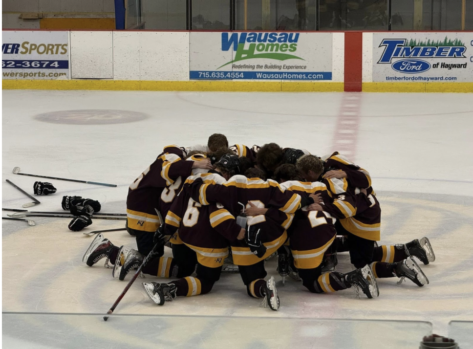 Menomonie Boys Hockey Starts Fresh